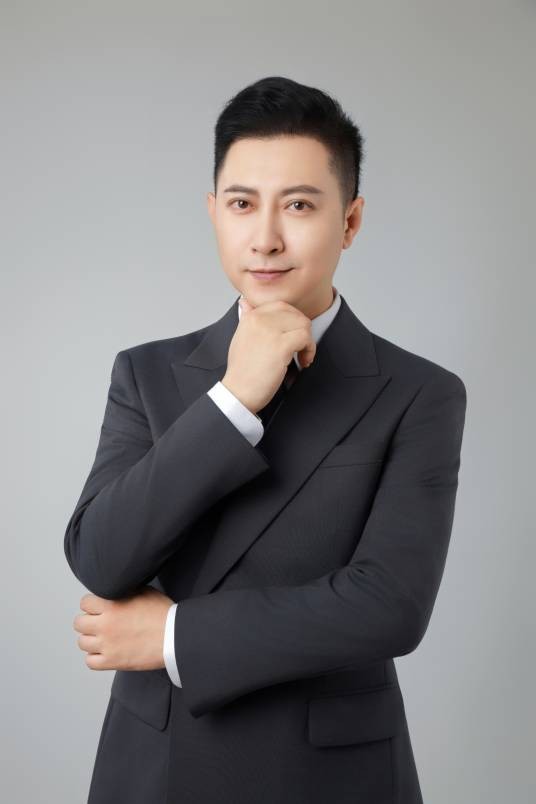 张洪硕（中国内地节目主持人）