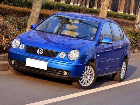 POLO 2004款三厢 1.4L 手动基本型