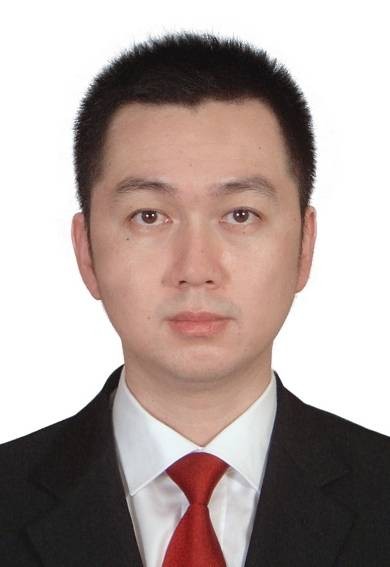 黄鹏（西藏自治区高级人民法院党组成员、副院长、审判委员会委员、二级高级法官）
