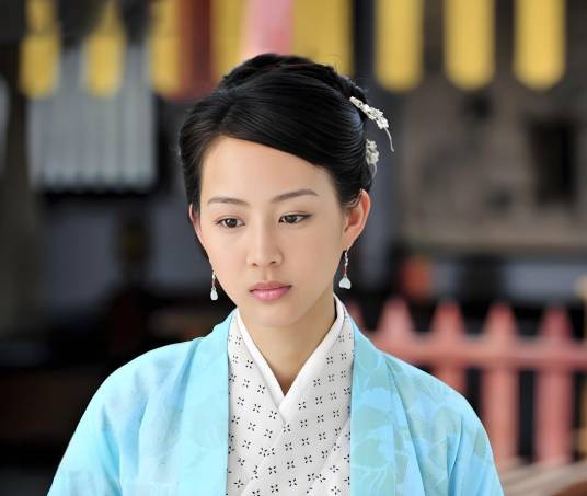 黄巧儿