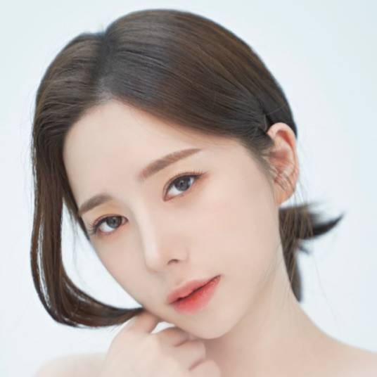 金娜娜_KIMNANA