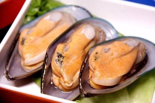 原汁鲜鲍鱼