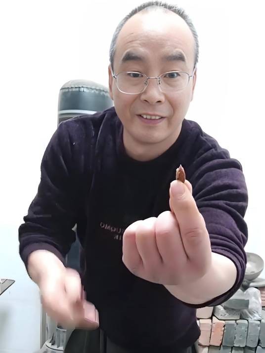 彭哥铁砂掌