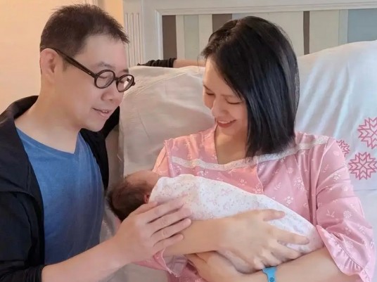 夏于乔官宣生女