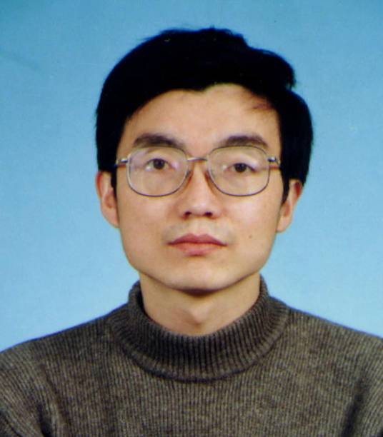 张建新（中国地质科学院研究员）
