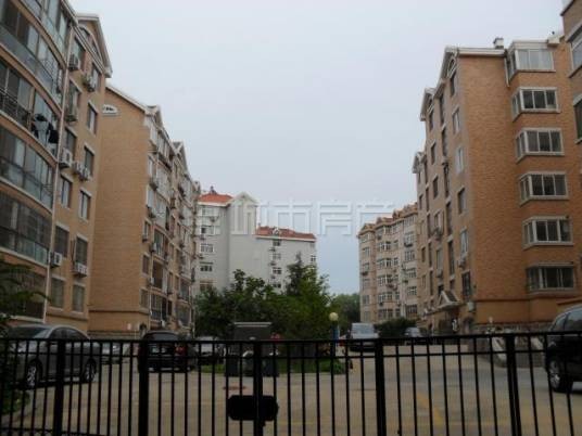 明珠新村（天河区东圃镇1999年建成的住宅小区）