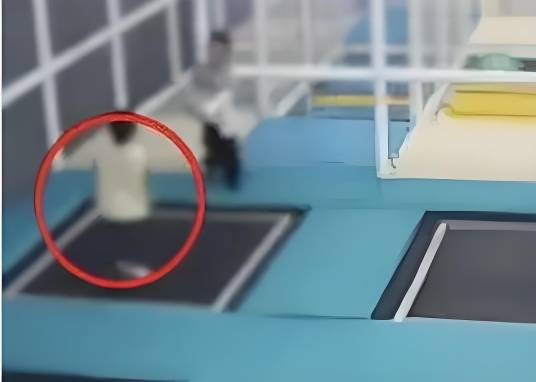 10·24台州男孩喝奶茶窒息身亡事件