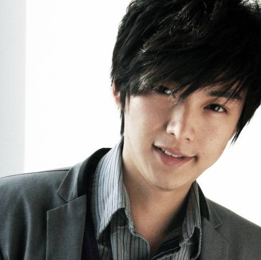 顾嘉唯（物灵科技联合创始人、CEO）