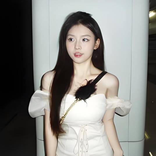 小胖梅梅