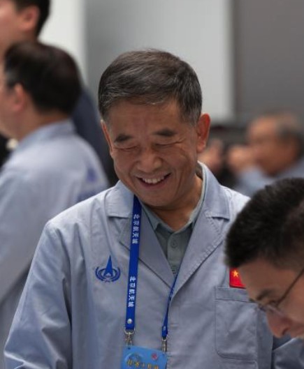 胡浩（中国探月工程三期及嫦娥六号任务总设计师）