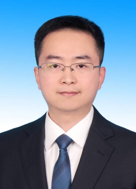 王铮（北京市通州区运河商务区党工委书记、管委会主任）