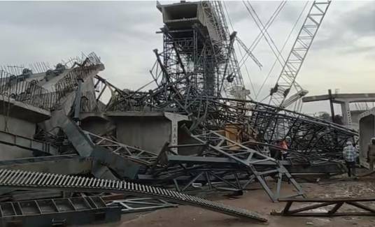 5·28印度在建桥梁坍塌事故