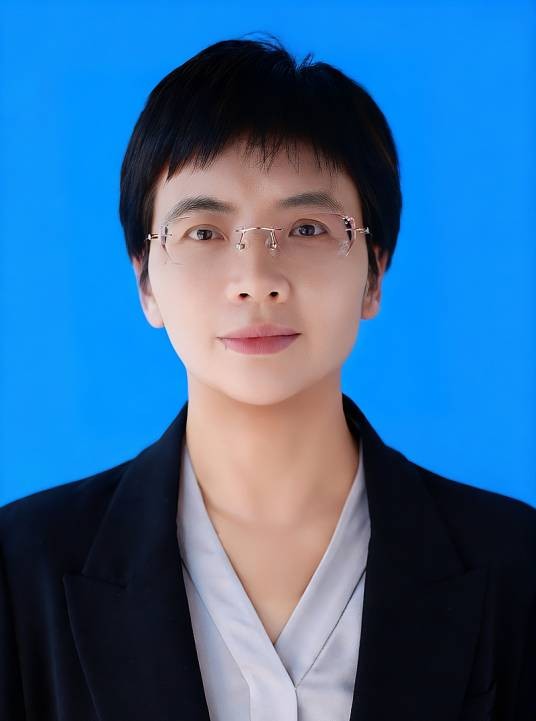郑丽（陕西省延安市财政局党组书记、局长）