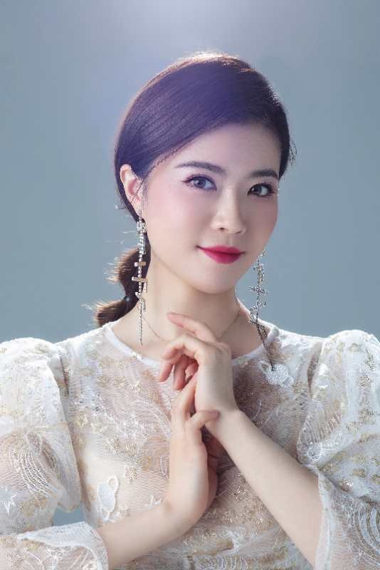 李娜（女歌手、沈阳音乐学院教师）