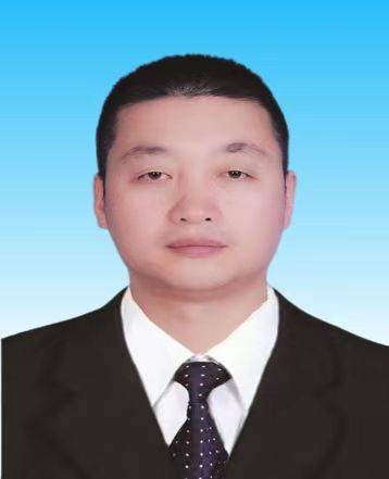 赵旭辉（甘肃省陇南市成县医疗保障局党组成员、副局长）