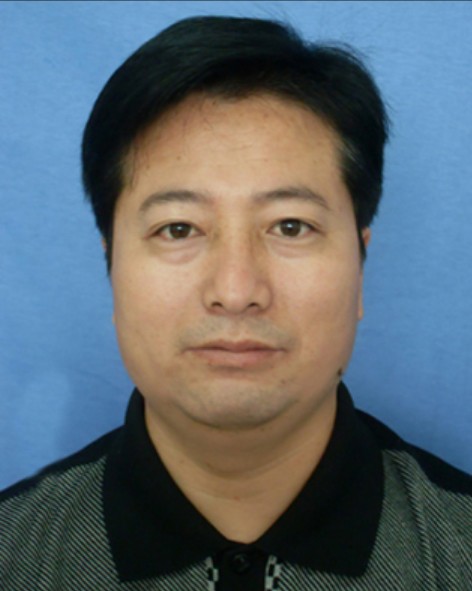 李传良（山东省临沂市兰陵县商务局党组成员、副科级干部、七级职员）