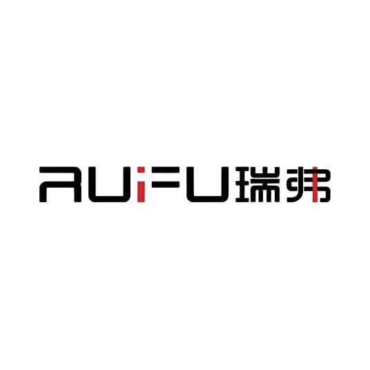 瑞弗房车