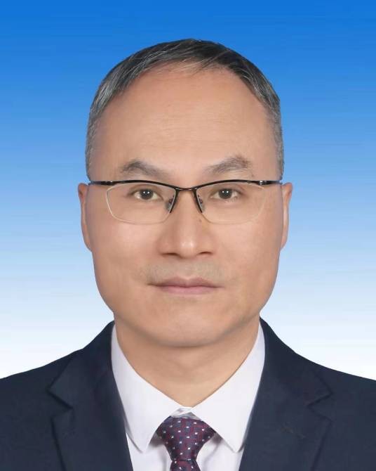 文华（广东省珠海市人民政府原秘书长）