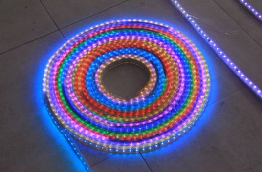 柔性LED护栏管