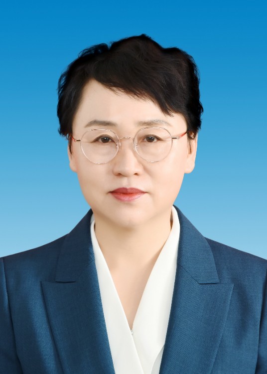 张秀（政协延安市第六届委员会副主席）