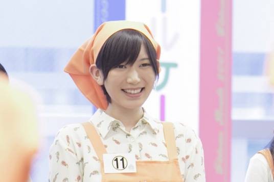 足立由佳里