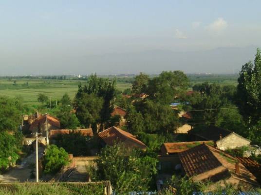 东湾村（张家口市怀来县瑞云观乡下辖村）