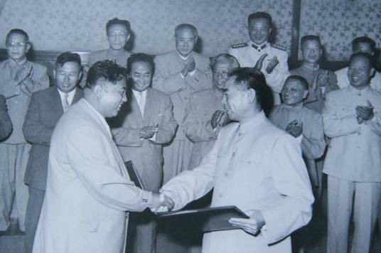 中华人民共和国和朝鲜民主主义人民共和国友好合作互助条约