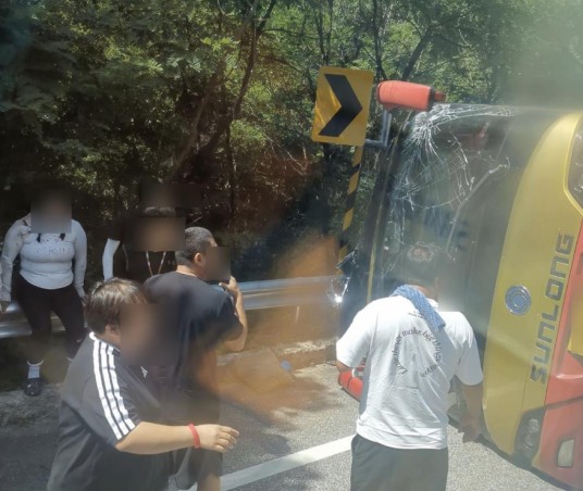 8·12清原旅游大巴翻车事故