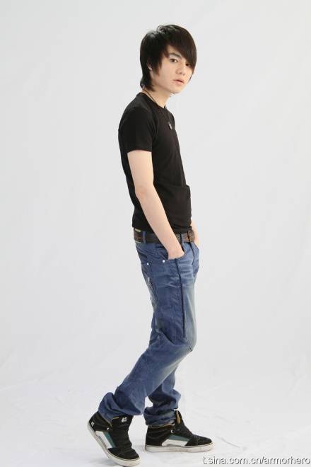 李巍（中国内地男歌手、影视演员）