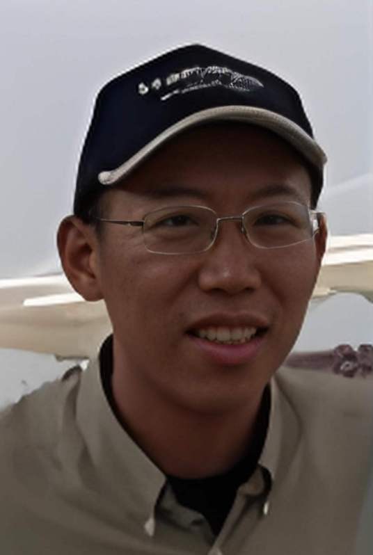 孙文波(华南理工大学教授级高级工程师)