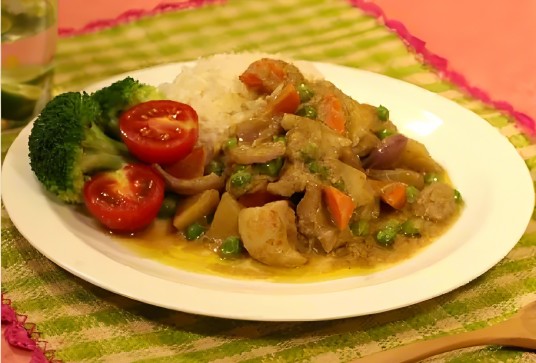 咖喱鸡肉饭