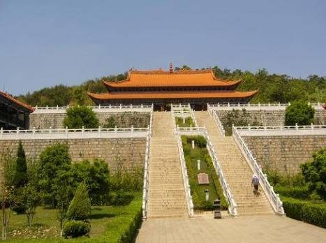 弥勒寺（云南省弥勒市的景点）