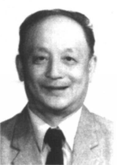 马奔（黑龙江职业技术学院原院长）