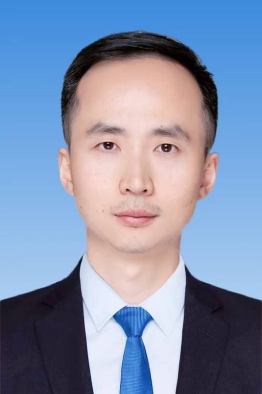吕刚（江西省抚州市委常委、副市长）