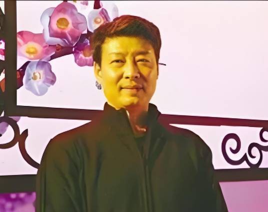 魏佳宁（中国淮海戏演员、省级非遗传承人）