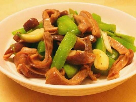 大蒜烧肚条