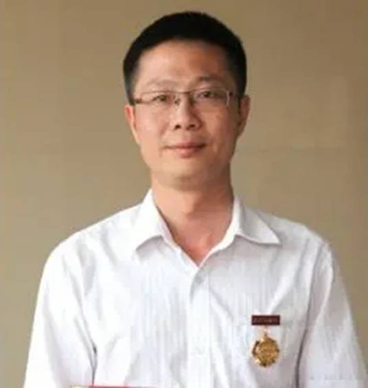 盛华(武汉市城市建设投资开发集团有限公司党委副书记、总经理、副董事长)