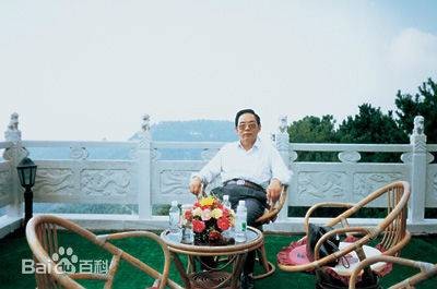 田健（原山东省政协党组副书记、副主席）