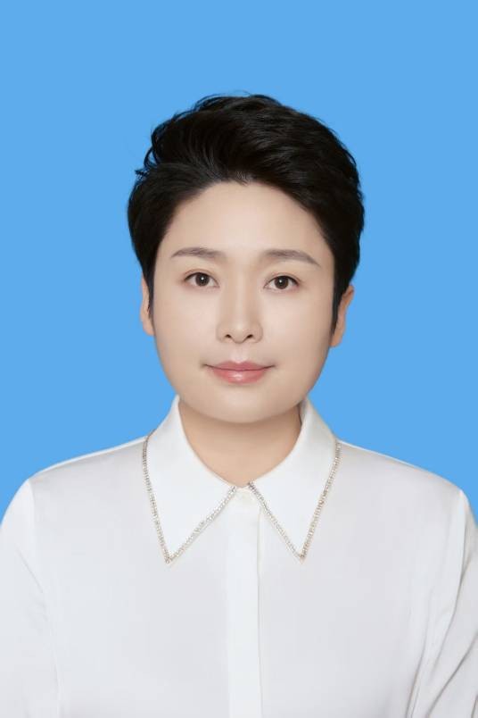马慧（湖南省汨罗市委副书记、市人民政府市长）