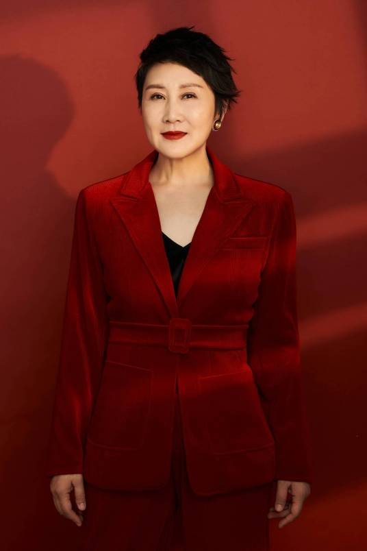 张凯丽(中国内地女演员、中国国家话剧院一级演员、全国政协委员、原短道速滑运动员)