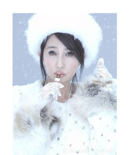 秋吉久美子