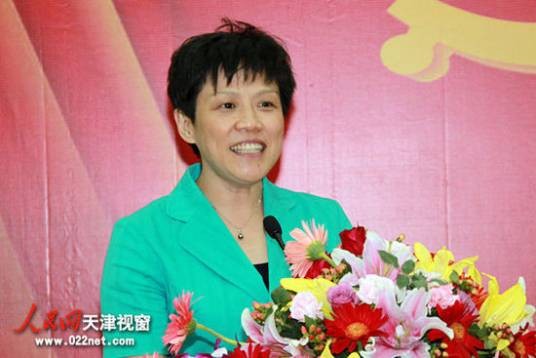 曲孝丽