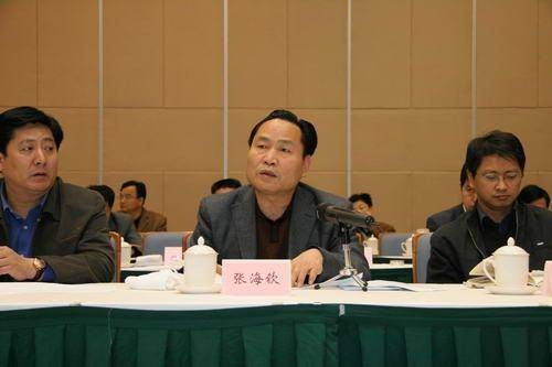 张海钦（河南省水利厅原党组书记、厅长）