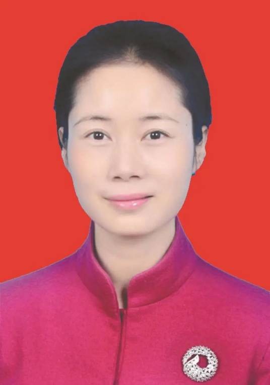 刘锦秀（第十三届全国青联常委、农业界别主任委员，中国农村青年致富带头人协会会长）
