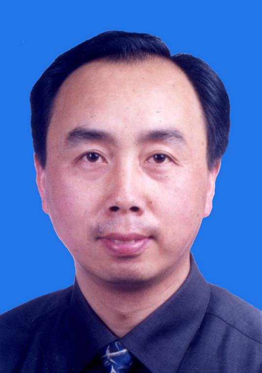 顾维中