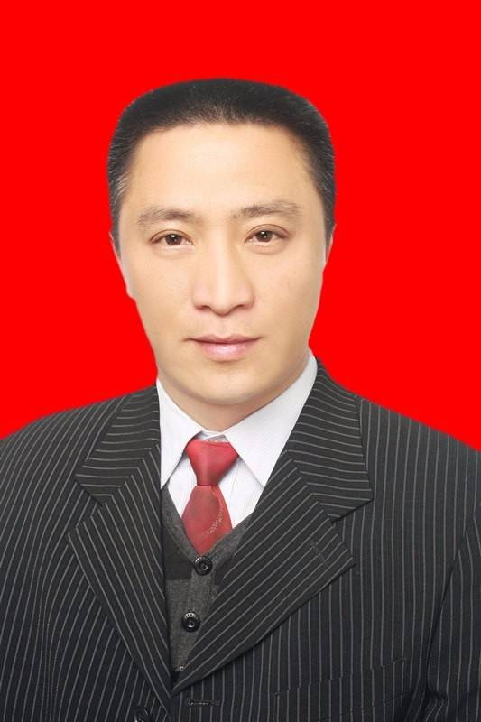 罗波（四川省泸州市生态环境局党组成员、副局长）