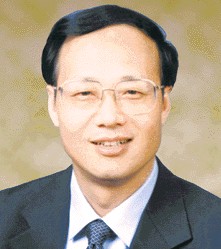 刘顺达(原国有重点大型企业监事会主席)