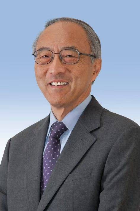 董建成（东方海外（国际）有限公司原主席兼行政总裁）