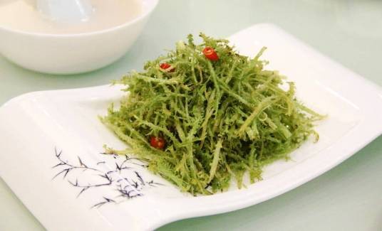 凉拌鹿角菜