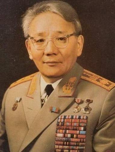 尤睦佳·泽登巴尔
